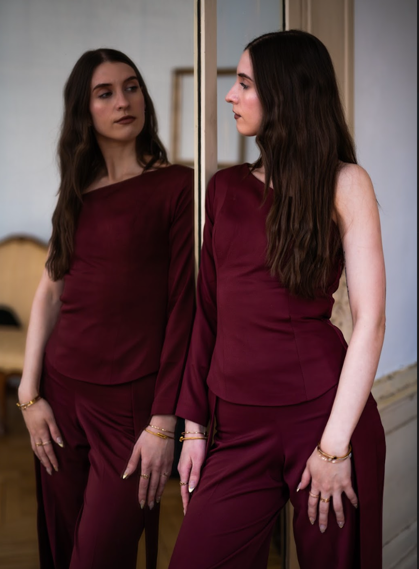 Poise set